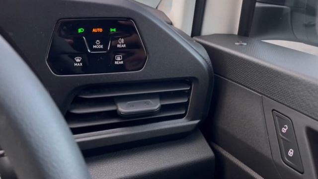 Approved Used Volkswagen Caddy Cargo Commerce 102 PS 2.0 TDI | Oldham Volkswagen Van Centre смотреть онлайн
