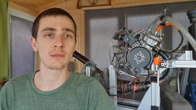 Двухтактный мотор самодельной  системой впрыска топлива для мало кубовых моторов 50ссм