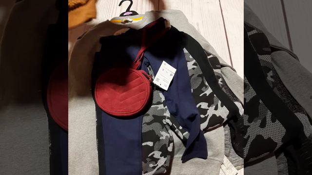 Лот 61.Mix брендів(2-14 років).Вага 7 кг.Ціна 18€ за кг смотреть онлайн