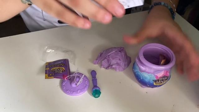Unboxing MINI Magic Mixies ??
