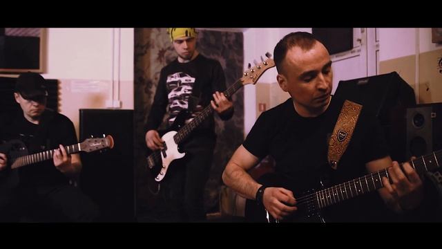 На новых струнах.(cоver Дарья Чеботарёва)Илона Корягина смотреть онлайн