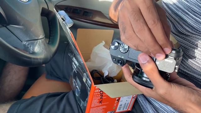 My First Vlog Buy New Camera SONY ALPHA 6400 And Unboxing. смотреть онлайн