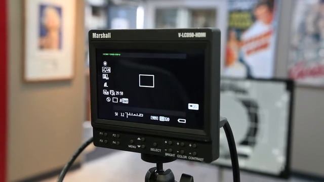 BEST CAMERA TO BUY: Canon 7D Mark II Review смотреть онлайн