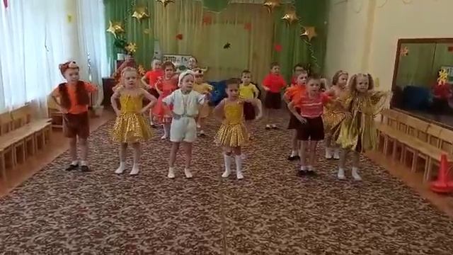 ритмичный танец на праздник Осени в детском саду N 62 смотреть онлайн