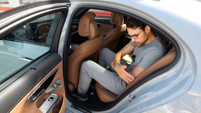 2024 Mercedes E Class - Full Review of the E450 4Matic (6-cylinder petrol) Version ! смотреть онлайн