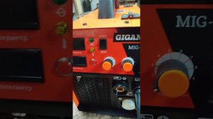 Сварочный полуавтомат - инвертор Gigant MIG-200 Честный обзор.