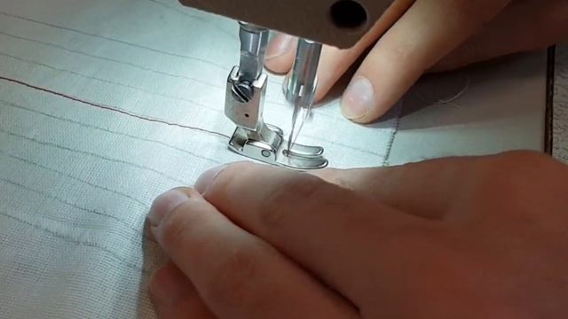 Делаем первые стежки на промышленной швейной машине