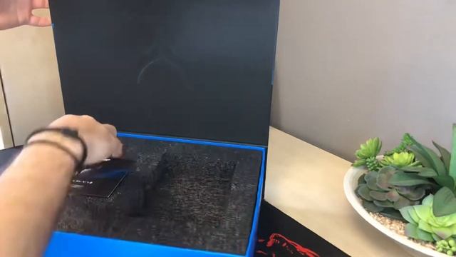 RADEON RX 6900 XT unboxing смотреть онлайн