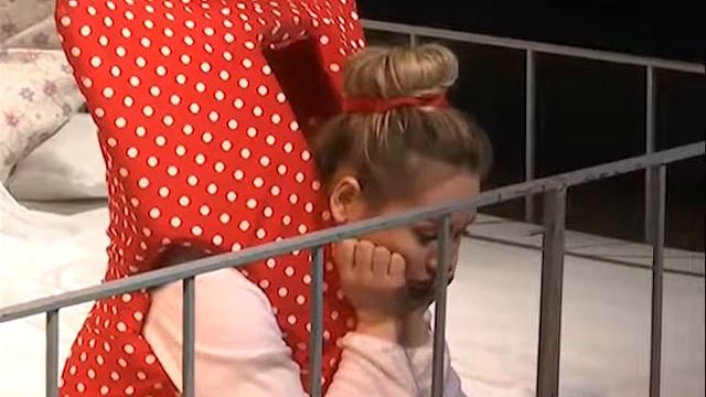 Сюжет "АригУс" о спектакле "Душа подушки" смотреть онлайн