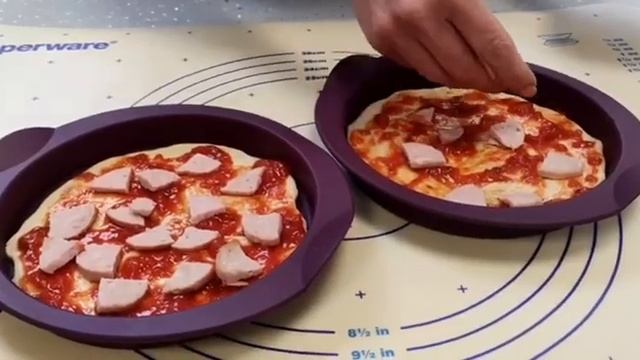 Пицца в силиконовой форме «Маленькая принцесса» от Tupperware смотреть онлайн