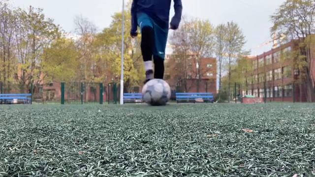 15 способов поднять мяч смотреть онлайн