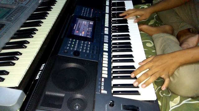 Lewung Yamaha PSR S770 смотреть онлайн