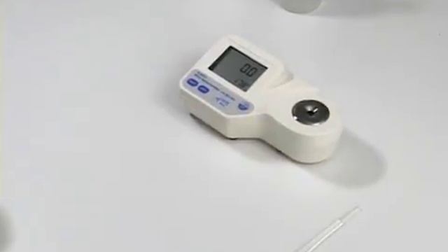 Uso del refractómetro HI 96811 смотреть онлайн