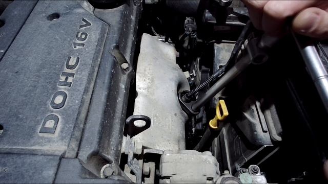 Когда умирает лямбда? Замена датчика своими руками на автомобиле Hyundai (Хендай). смотреть онлайн