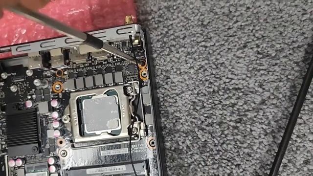 Unboxing, Overview, Upgrade, and OS Setup for the Asus PB62 PC смотреть онлайн