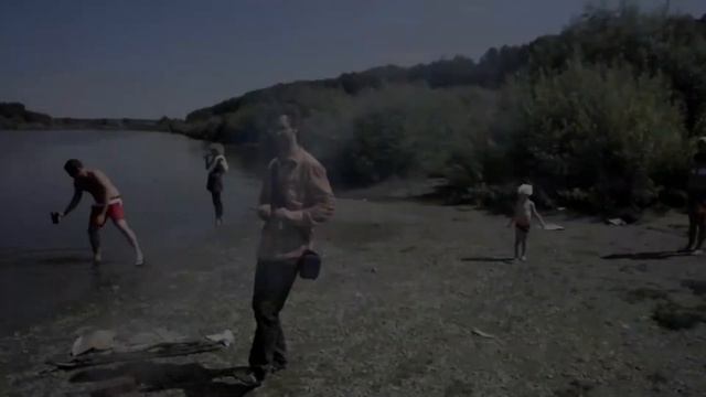Пикник у реки. смотреть онлайн