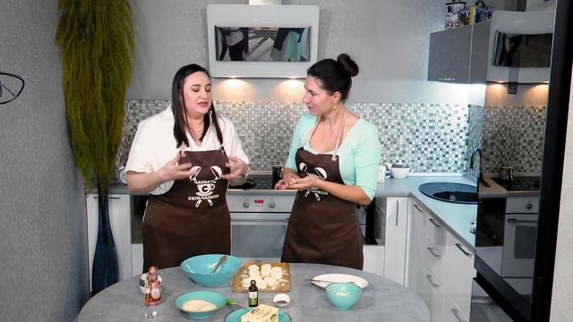 Чаевать с Сельчанкой #35: «Белорусские сырники с маковой мочанкой» смотреть онлайн