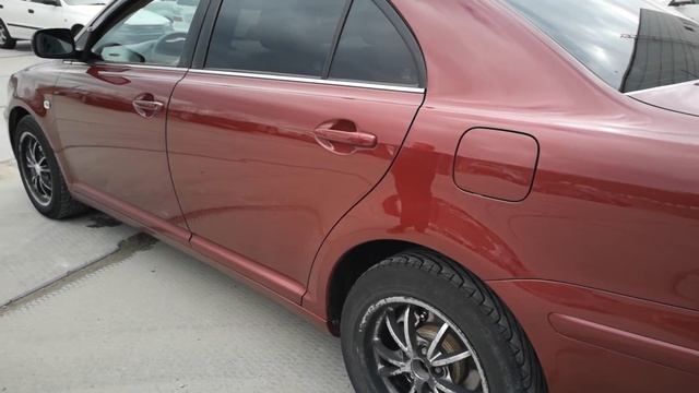 Toyota Avensis, 2004 год смотреть онлайн