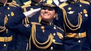 ДЕВУШКИ НА ВОЕННОМ ПАРАДЕ - "РОССИЯ -Я РУССКИЙ" - Олег Ершов