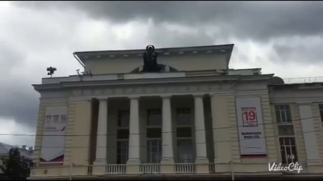 1 сентября! Осенний город смотреть онлайн