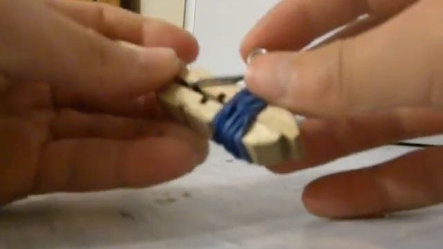 Clothespin Shooter // Mini Weapons of Mass Destruction // Peg Match launcher смотреть онлайн