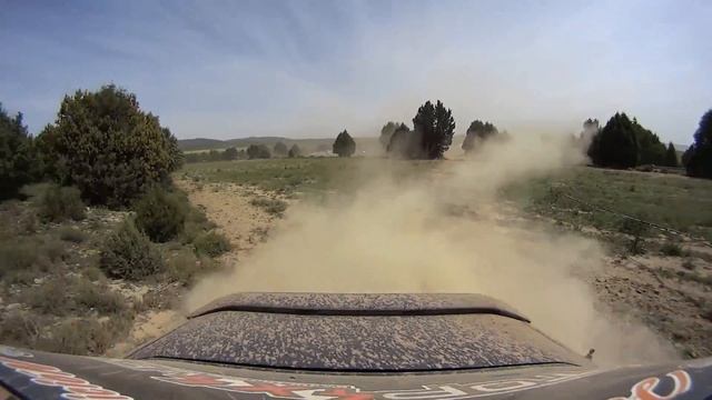 Mercedes 190 2.6 -- Superenduro de Motor Aventura 2016 смотреть онлайн