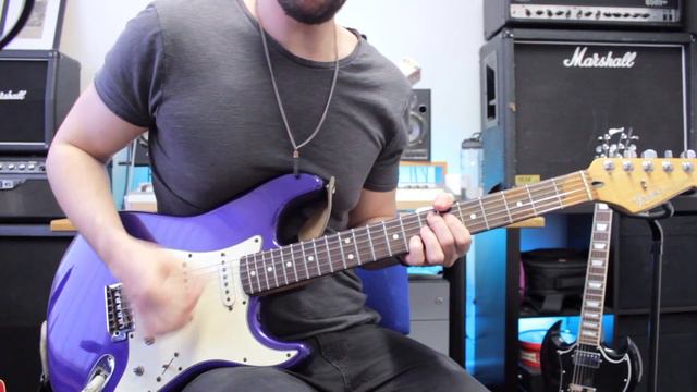 FENDER STRAT VS GIBSON SG! Which sounds better? Subscriber Suggestion! смотреть онлайн