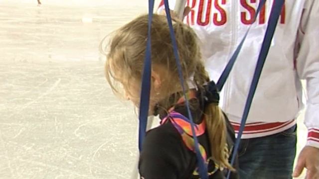 Фигурное катание: дети на олимпийском льду (Олимпстрой, Сочи) смотреть онлайн