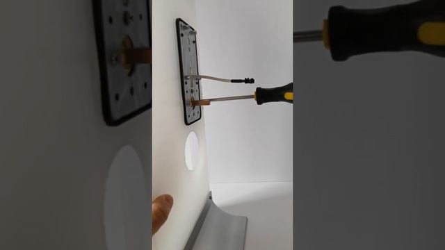 Монтаж Биометрического замка MirLock FT420 на деревянные межкомнатные двери смотреть онлайн