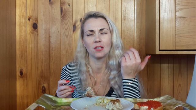 МУКБАНГ!  Ем и болтаю с ВАМИ....)))