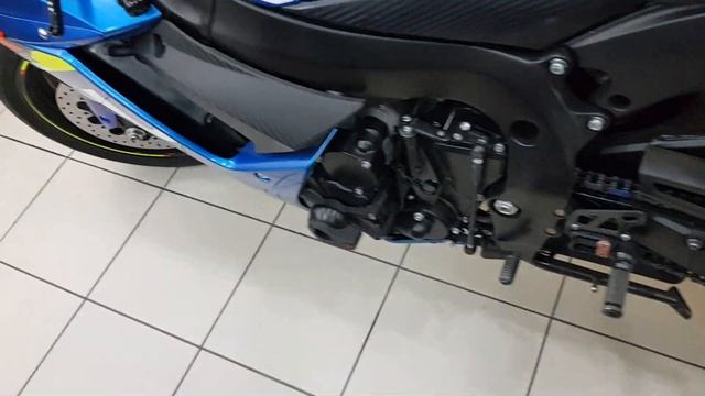 Для Авито GSX-R600 смотреть онлайн
