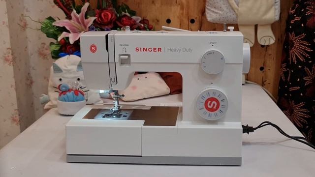 UNBOXING MESIN JAHIT SINGER HEAVY DUTY 5523 смотреть онлайн
