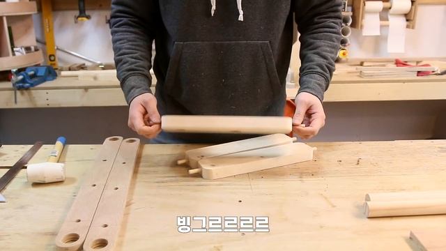 좁은 공간을 위한 벽걸이 회전 공구통 [목공 DIY]