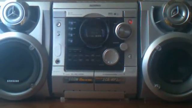 Музыкальный центр Samsung MAX-T35. Проверка звука,FM Radio.AUX. смотреть онлайн
