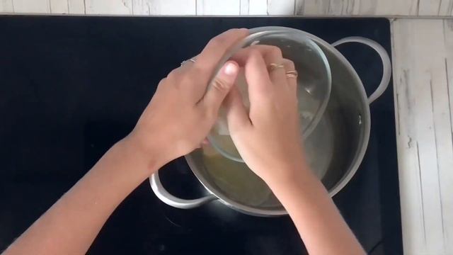 КАК ПРИГОТОВИТЬ УХУ С ПОМИДОРАМИ? Вкусный рыбный суп из красной рыбы с картошкой смотреть онлайн