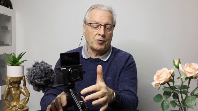 Is this the worst vlogging camera ever? - The Canon G7X mk3 смотреть онлайн