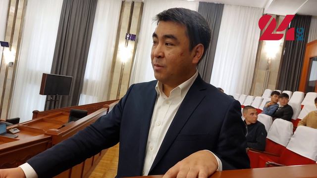 Жанар Акаев о пропаже однопартийца Эмиля Жамгырчиева смотреть онлайн