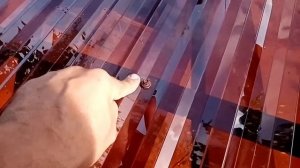 Как креплю МОНОЛИТНЫЙ ПРОФИЛИРОВАННЫЙ ПОЛИКАРБОНАТ  именно я. делюсь опытом.