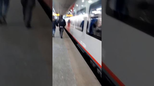 Кольцевая электричка в Москве