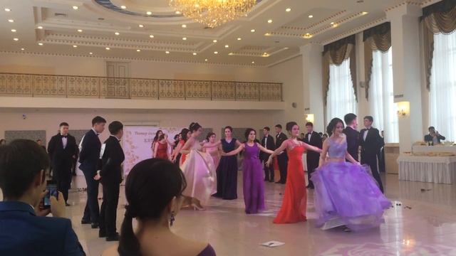 Весенний вальс смотреть онлайн