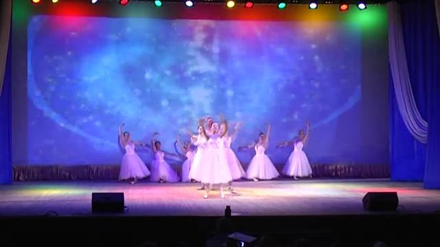 Анс Арабеск и Дивертисмент г Муравленко Вальс Коппелия смотреть онлайн