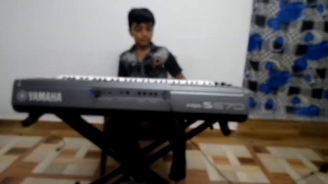 Unboxing of keyboard PSR 670 Yamaha смотреть онлайн