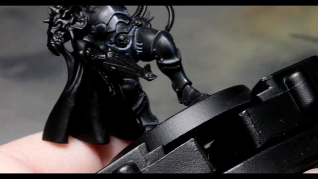 How to: Paint an Inquisitor ft. Kyria Draxos | CRISPY Black Armour -Tutorial смотреть онлайн