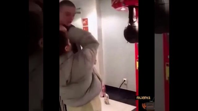 ??? смотреть онлайн
