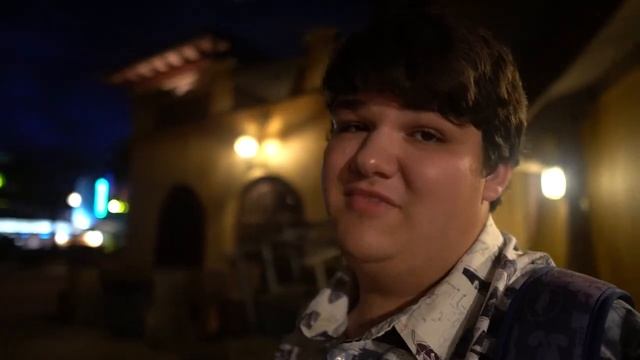 Trying 50's Prime Time Cafe's New Menu, & Construction at Disney's Boardwalk! | Disney World 2022 смотреть онлайн