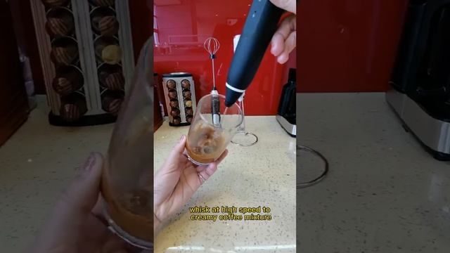 How to make a 1 minute at-will coffee with our handy milk frother #coffee #cooking #kitchen смотреть онлайн