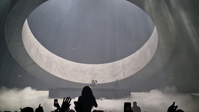 Swedish House Mafia - Don't You Worry Child/Save The World (Live in Oslo 11.11.2022) смотреть онлайн