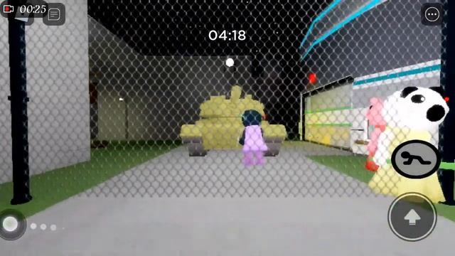 Я стала невидимой в игре «Piggy» Roblox смотреть онлайн