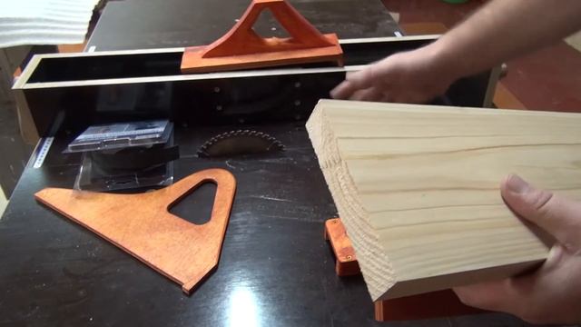 Толкатели для циркулярной пилы. Из обрезков смотреть онлайн