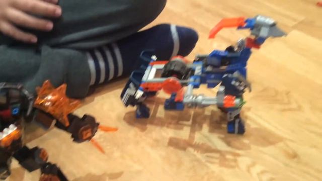 Лего Nexo Knights монстр и робот конь смотреть онлайн